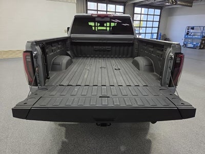 2025 GMC Sierra 2500 HD AT4
