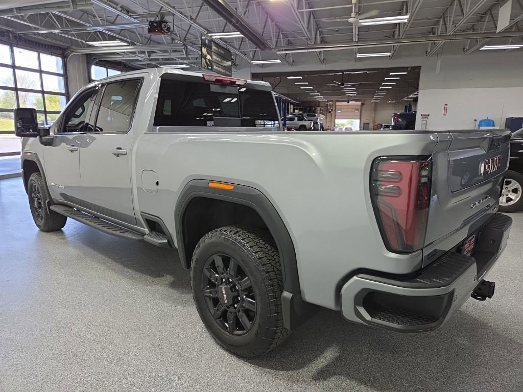 2025 GMC Sierra 2500 HD AT4