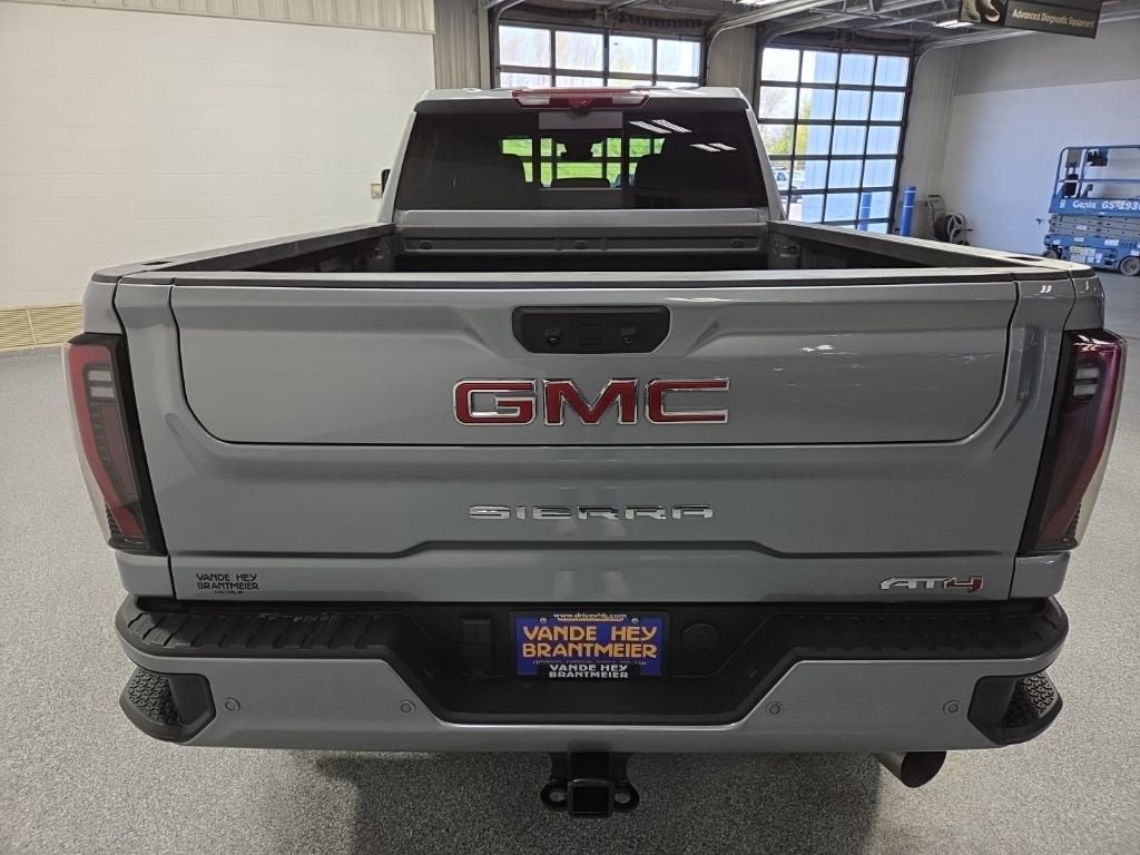 2025 GMC Sierra 2500 HD AT4