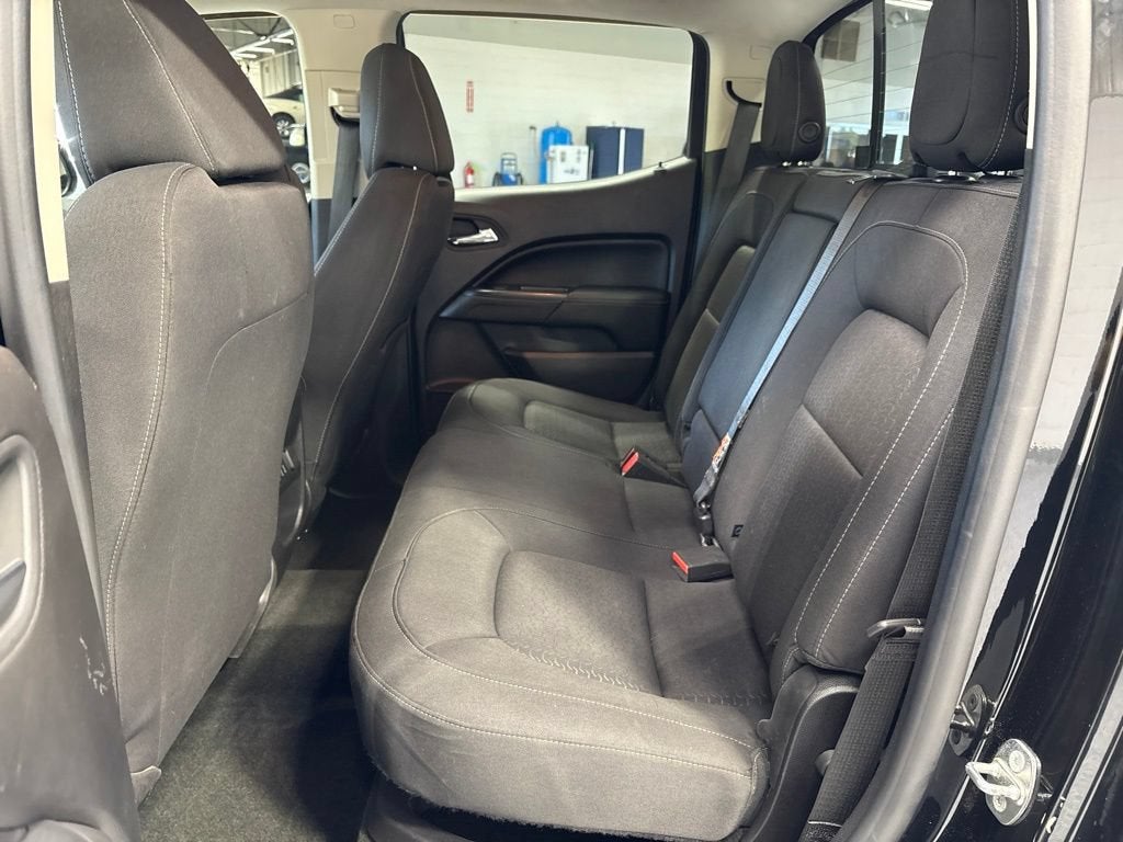 2017 GMC Canyon 4WD SLE