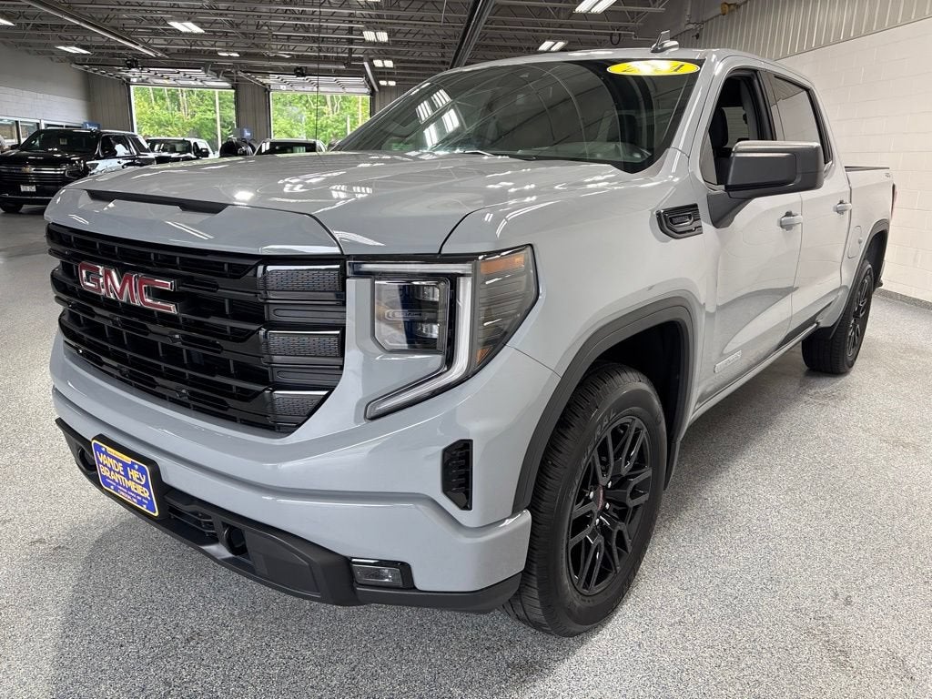 2024 GMC Sierra 1500 Elevation