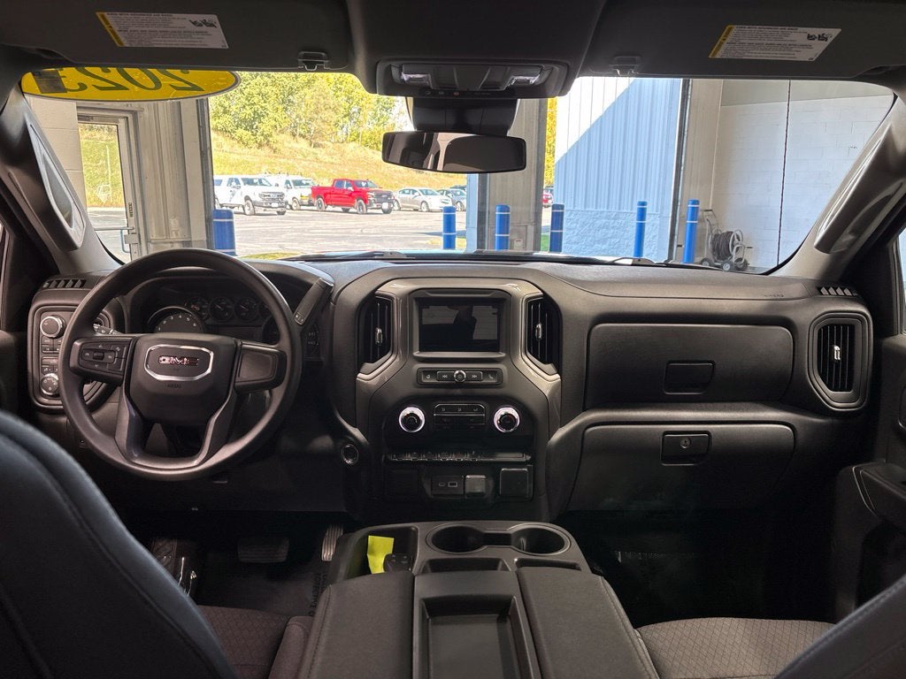 2023 GMC Sierra 1500 Pro