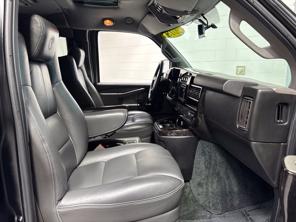 2018 GMC Savana Cargo 2500 Base
