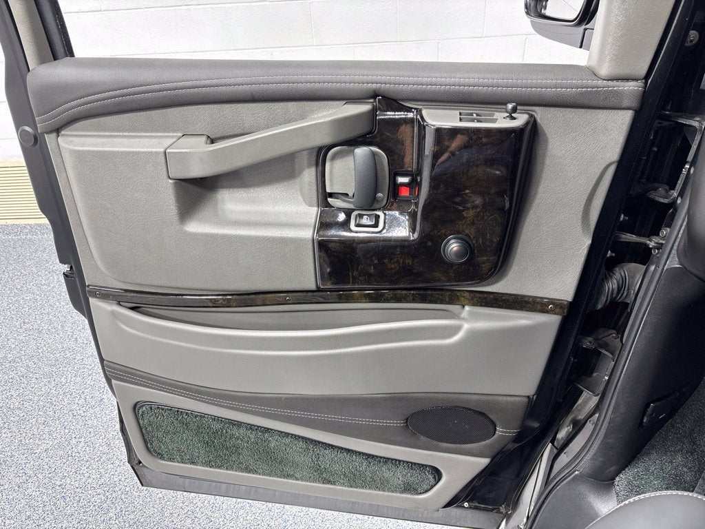 2018 GMC Savana Cargo 2500 Base