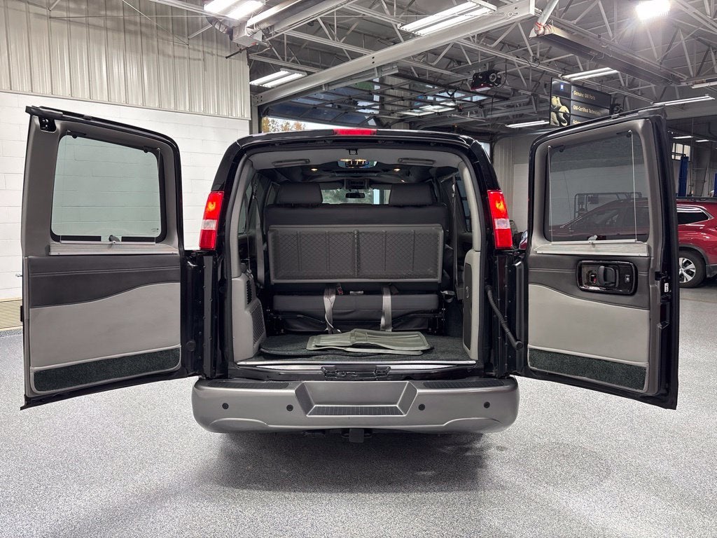 2018 GMC Savana Cargo 2500 Base