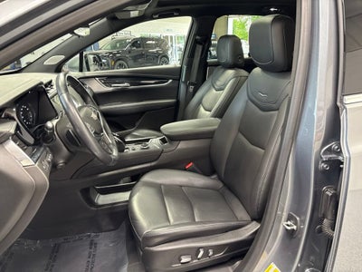 2022 Cadillac XT5 Premium Luxury