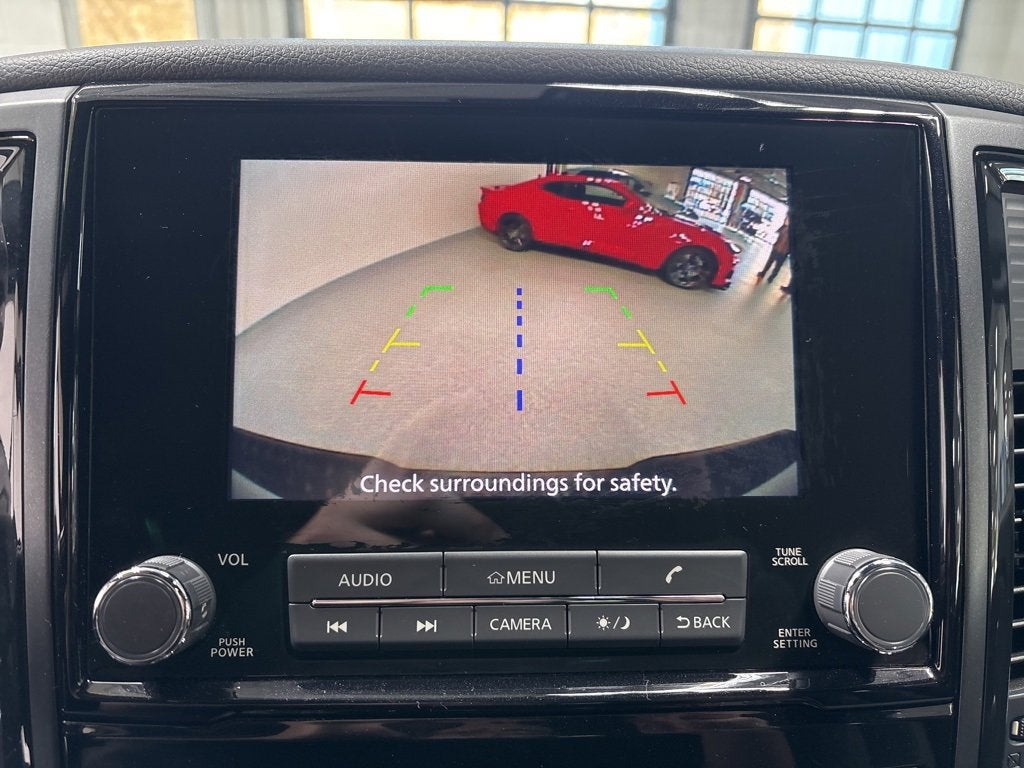 2024 Nissan Titan SV