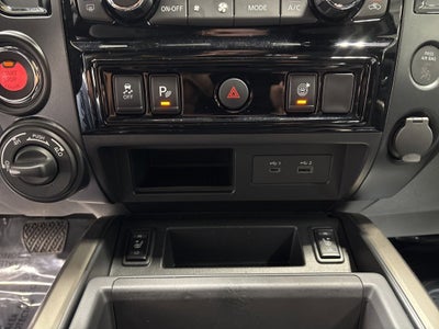 2024 Nissan Titan SV