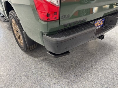 2024 Nissan Titan SV