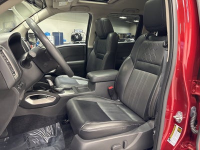 2024 Nissan Frontier SL