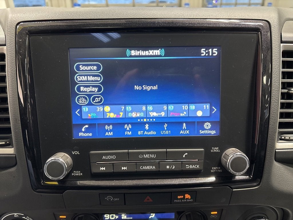 2024 Nissan Frontier SL