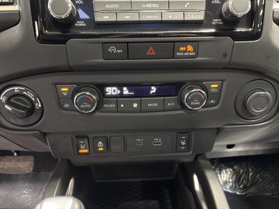 2024 Nissan Frontier SL