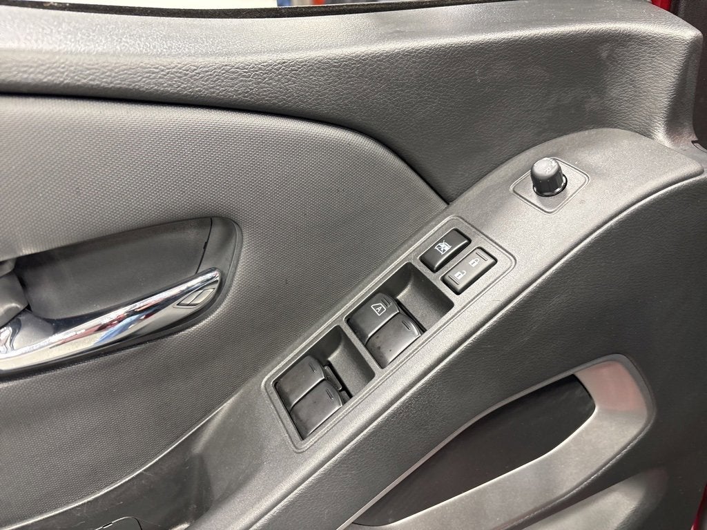 2024 Nissan Frontier SL