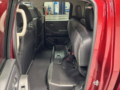 2024 Nissan Frontier SL