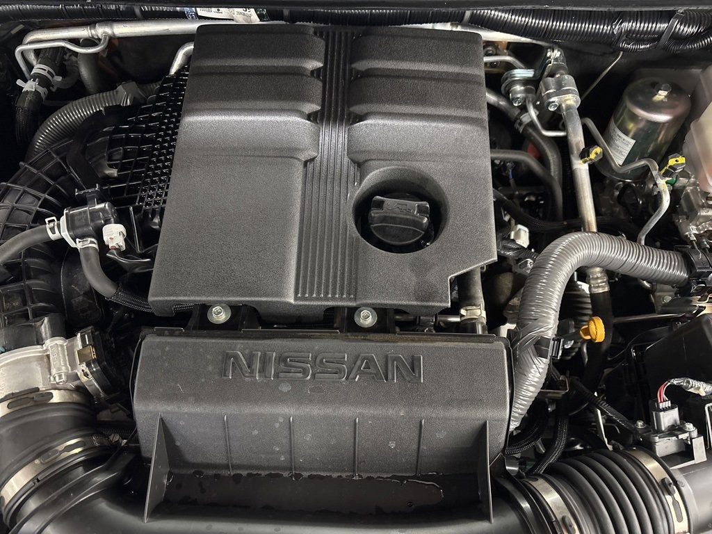 2024 Nissan Frontier SL