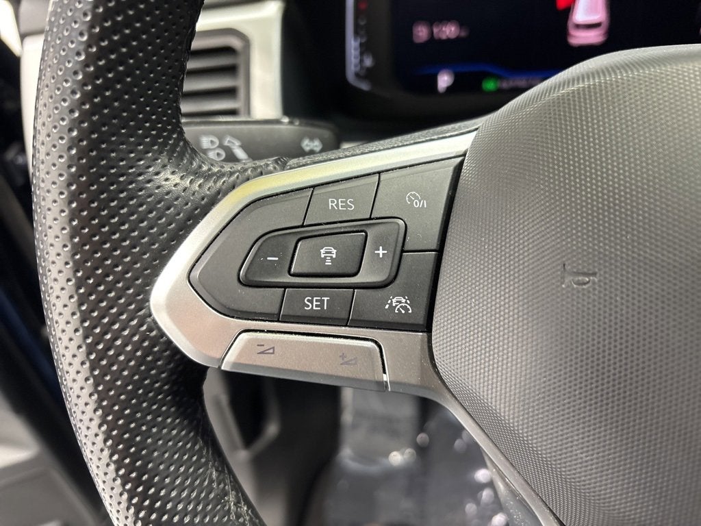 2021 Volkswagen Atlas Cross Sport 3.6L V6 SEL Premium R-Line