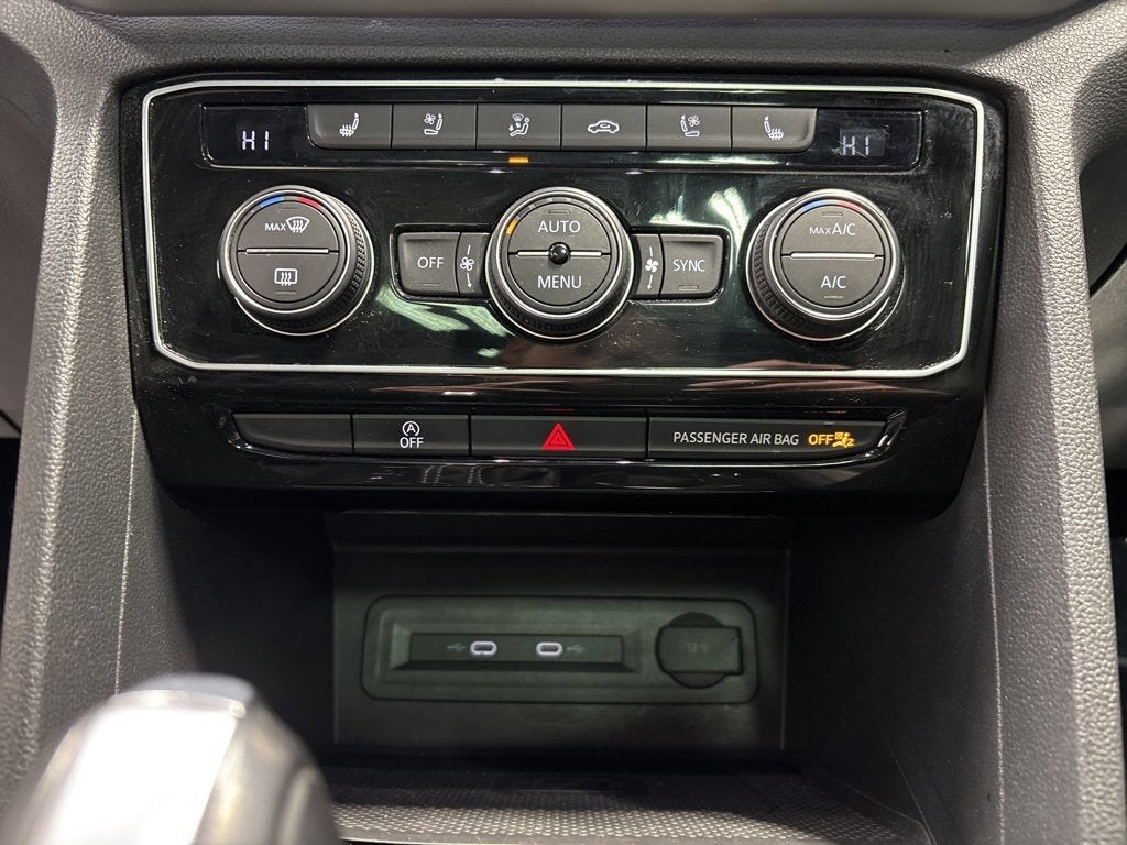 2021 Volkswagen Atlas Cross Sport 3.6L V6 SEL Premium R-Line