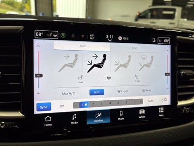 2025 Chrysler Pacifica Select