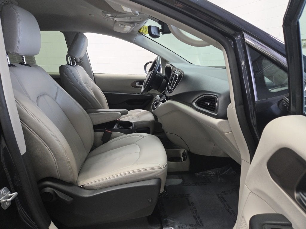 2019 Chrysler Pacifica Touring Plus