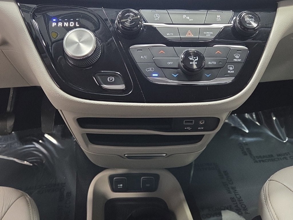 2019 Chrysler Pacifica Touring Plus