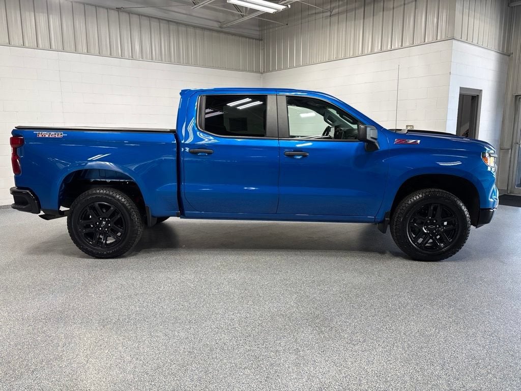 2022 Chevrolet Silverado 1500 Custom Trail Boss