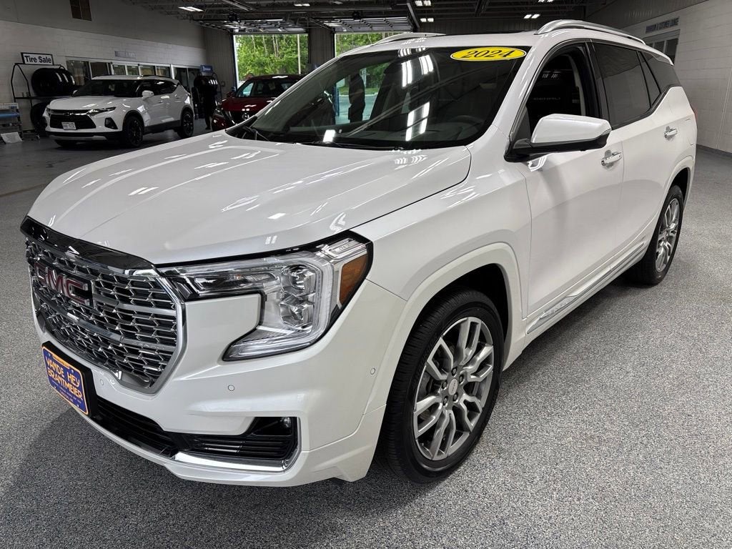 2024 GMC Terrain Denali