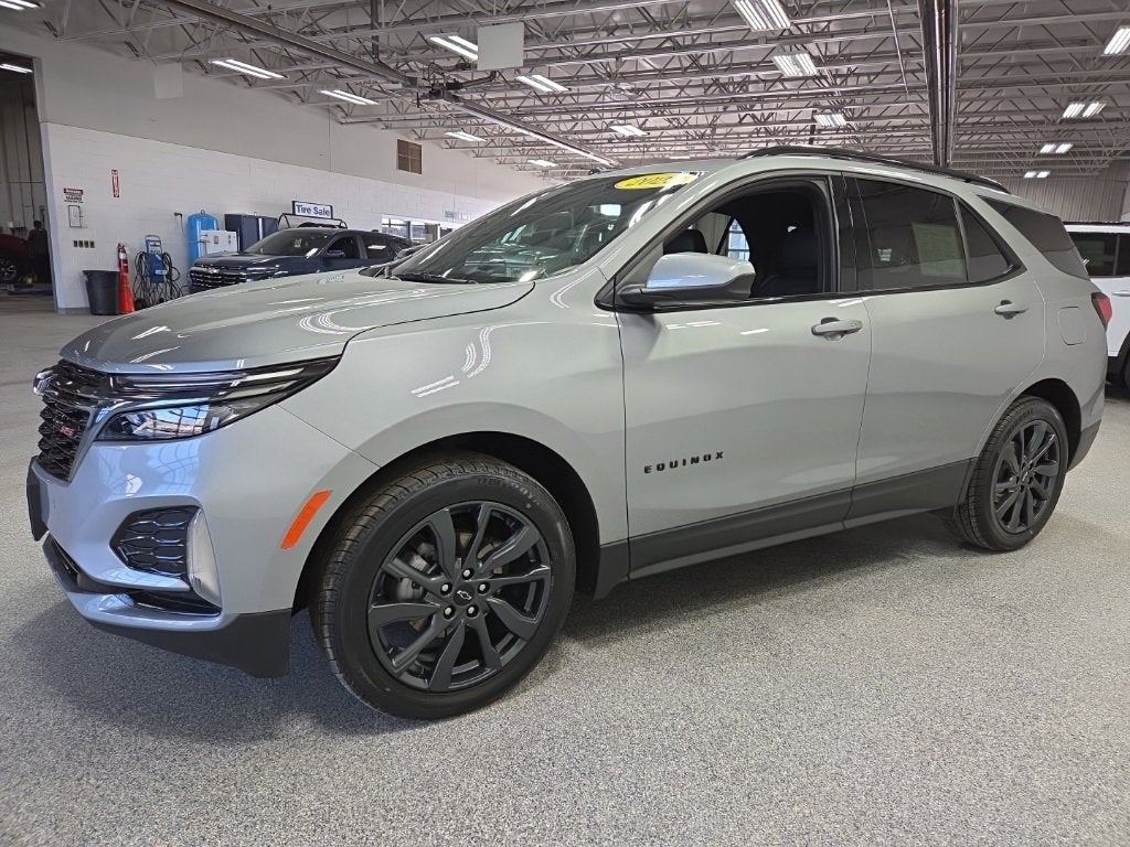 2023 Chevrolet Equinox RS