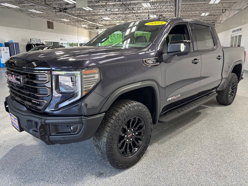 2023 GMC Sierra 1500 AT4X