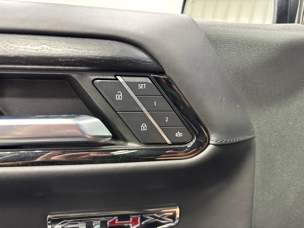2023 GMC Sierra 1500 AT4X