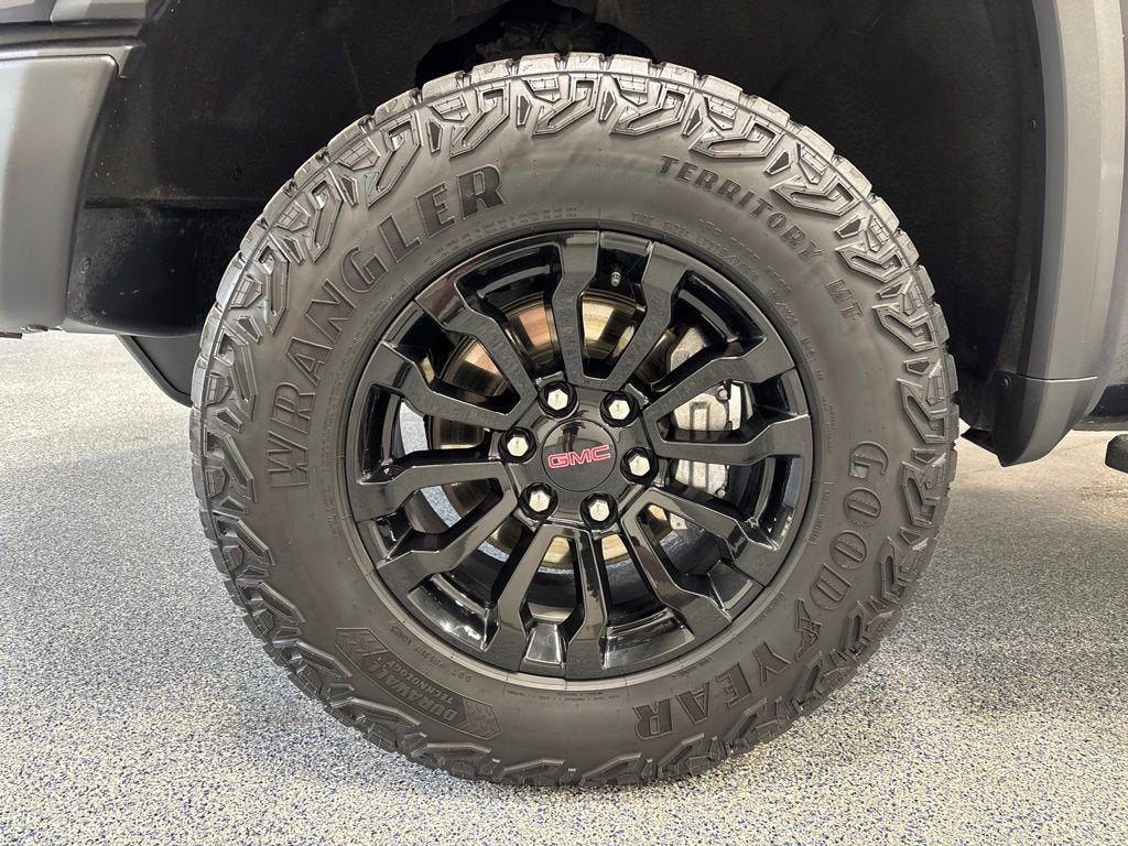 2023 GMC Sierra 1500 AT4X