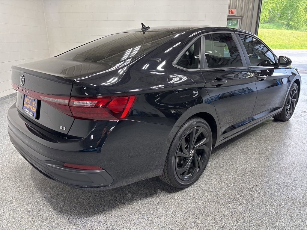 2025 Volkswagen Jetta SE