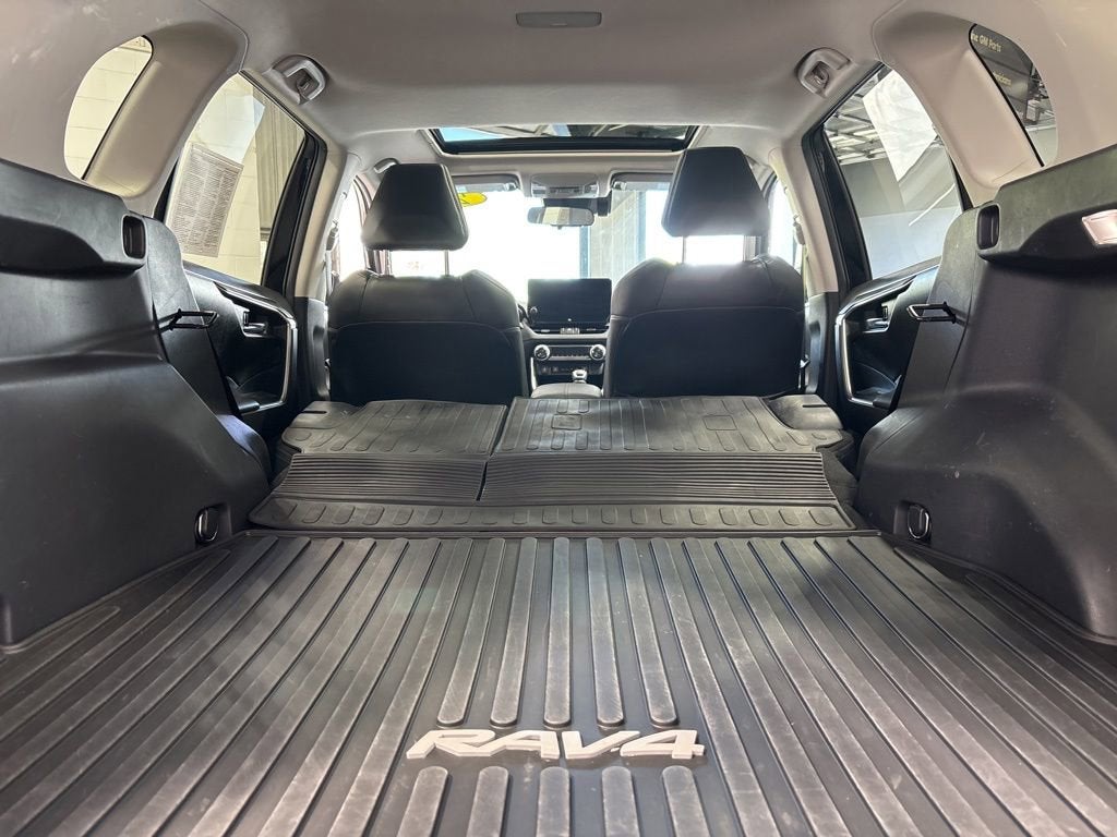 2024 Toyota RAV4 Hybrid XLE Premium