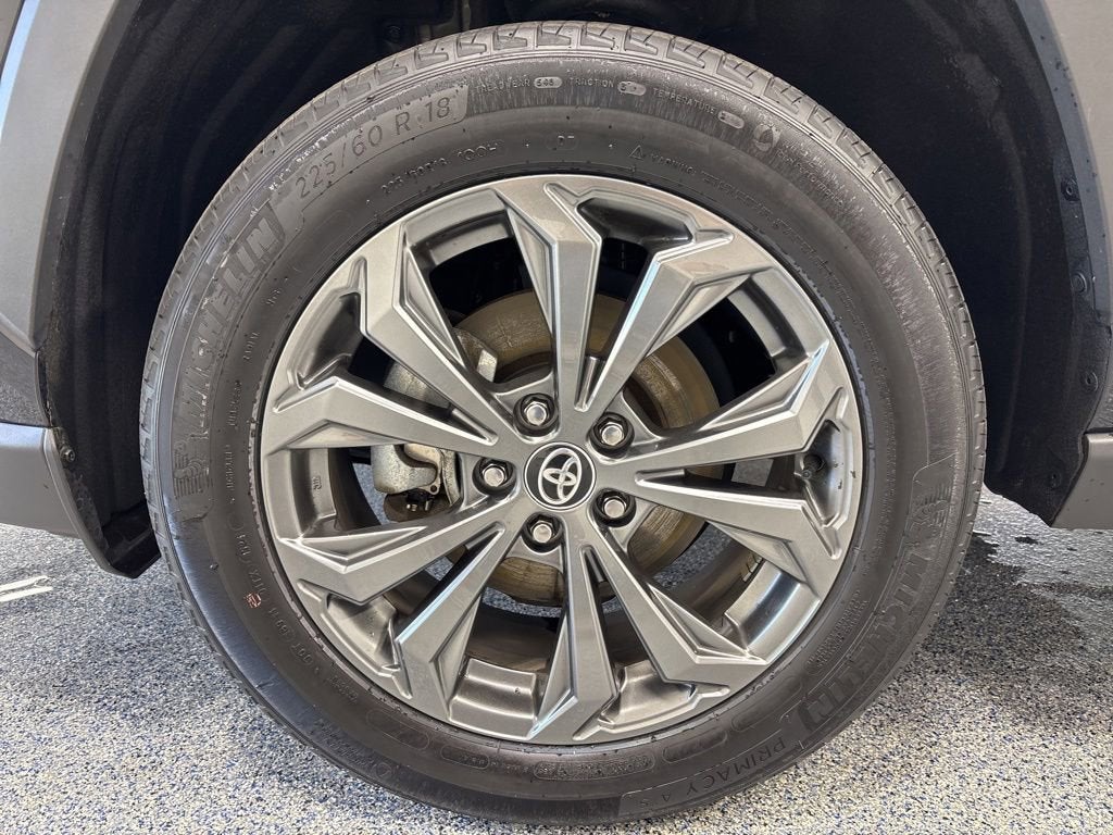 2024 Toyota RAV4 Hybrid XLE Premium