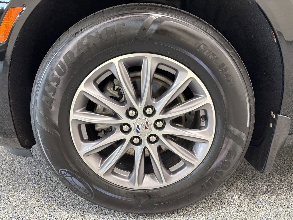 2023 Buick Enclave Essence