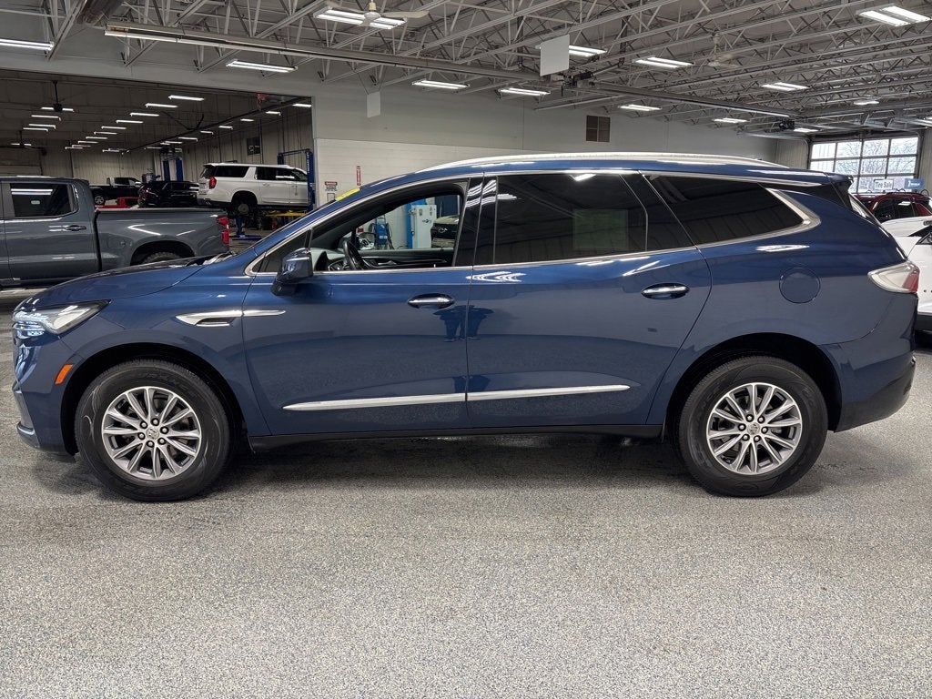 2024 Buick Enclave Essence
