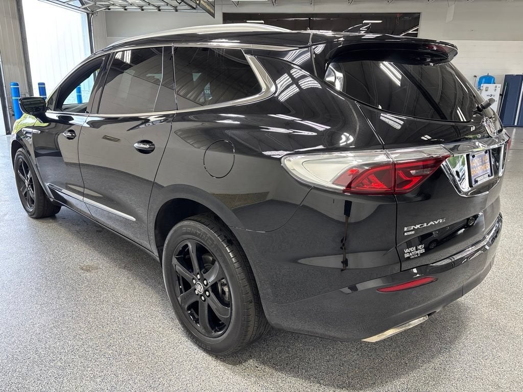 2023 Buick Enclave Essence