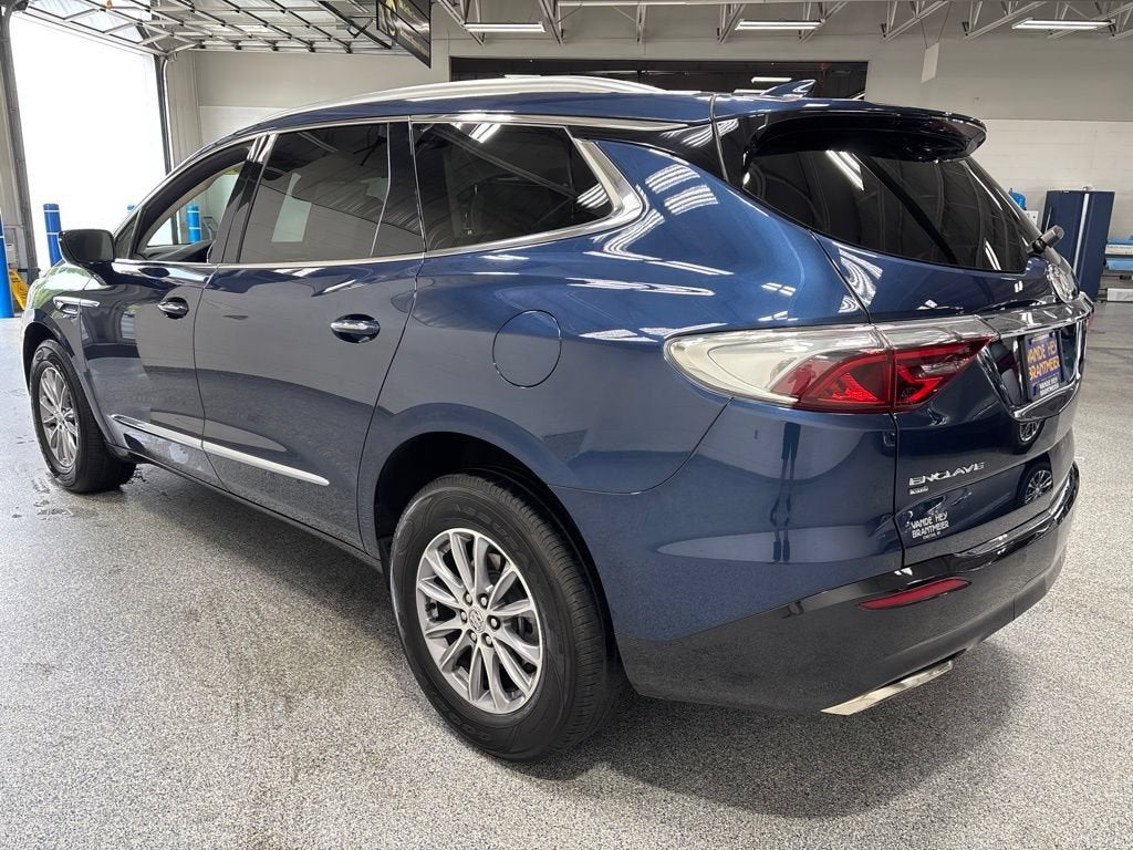 2023 Buick Enclave Essence