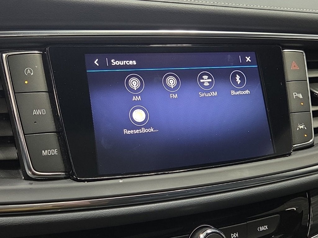 2023 Buick Enclave Essence