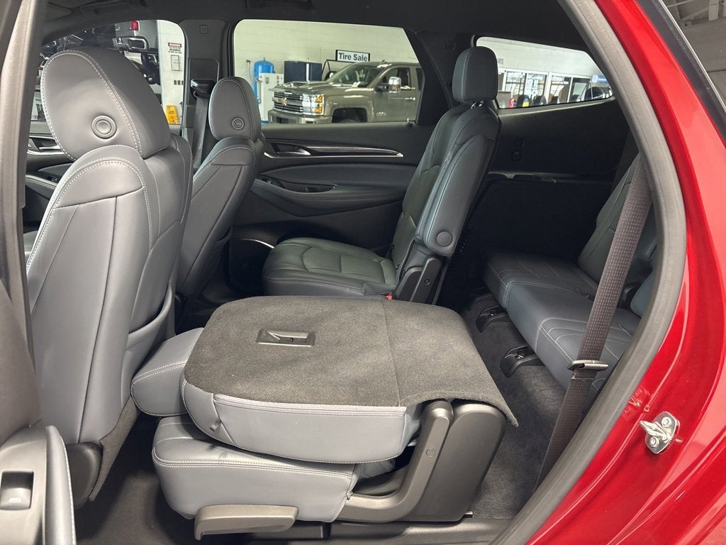 2024 Buick Enclave Essence