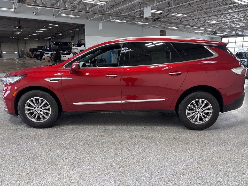 2024 Buick Enclave Essence