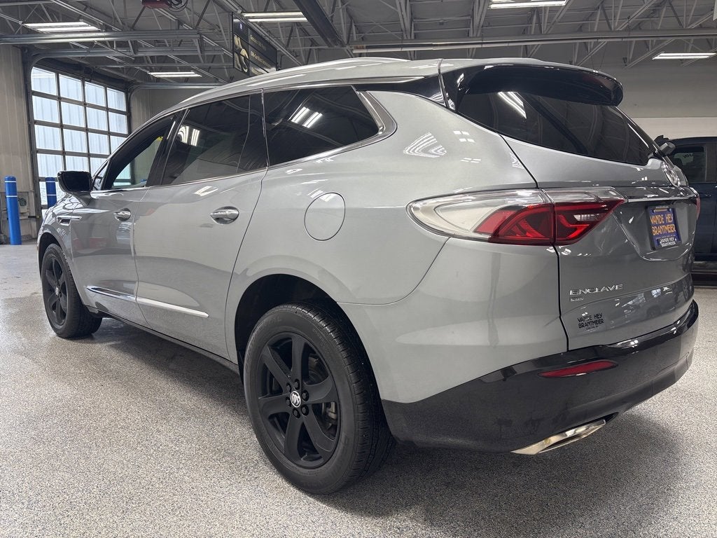 2024 Buick Enclave Essence