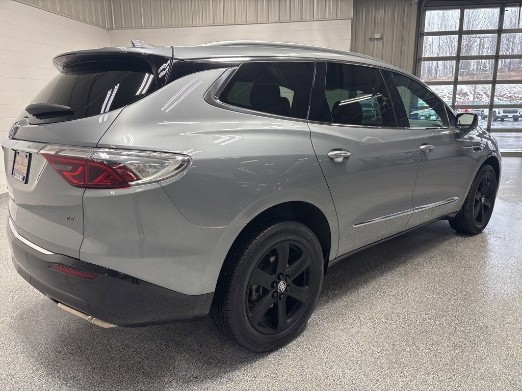 2024 Buick Enclave Essence
