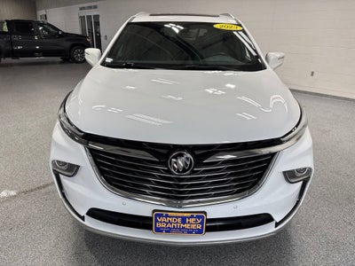 2023 Buick Enclave Essence