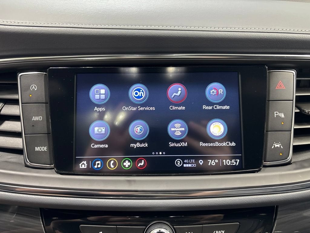 2023 Buick Enclave Essence