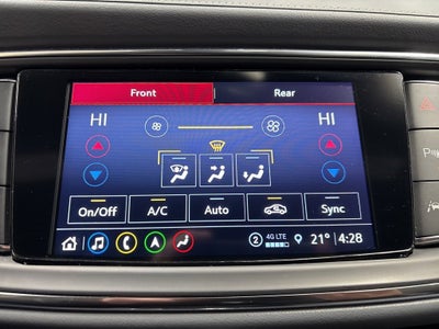 2024 Buick Enclave Essence