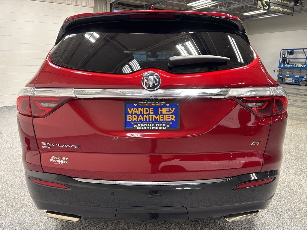 2024 Buick Enclave Essence
