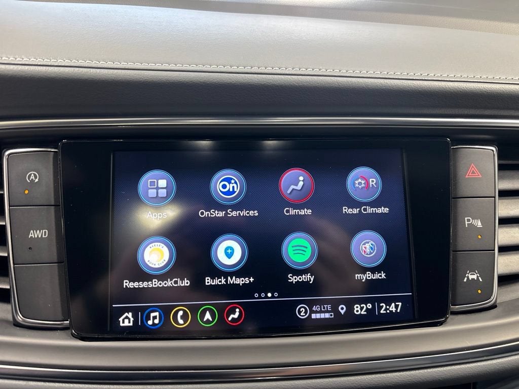2023 Buick Enclave Essence