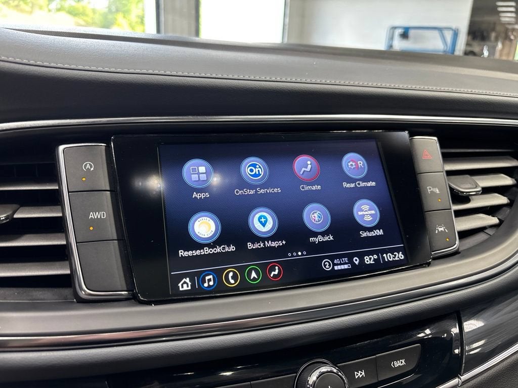 2023 Buick Enclave Essence