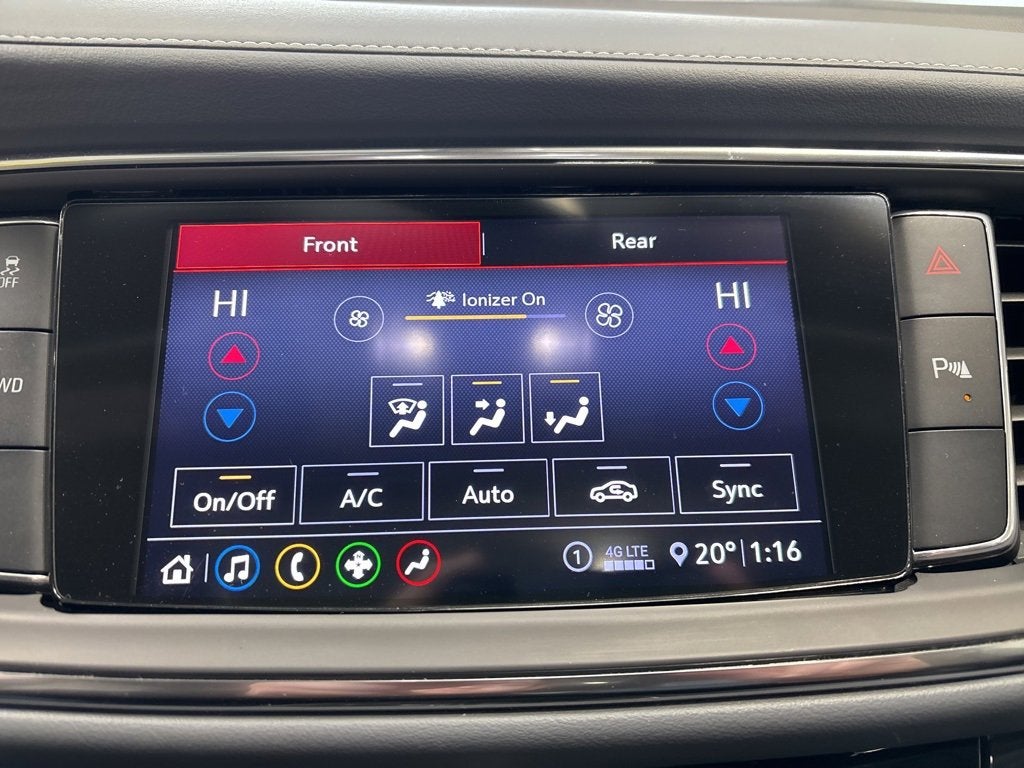 2020 Buick Enclave Essence