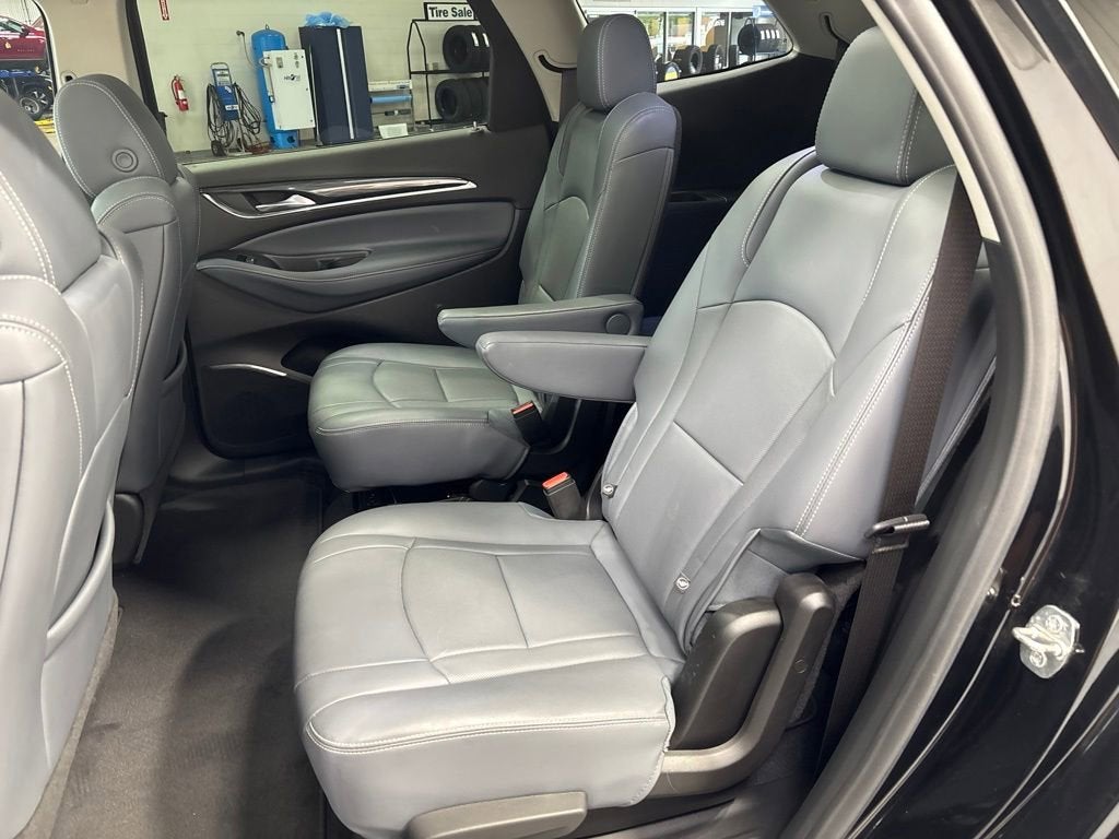 2021 Buick Enclave Essence